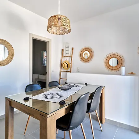 Apartment Paros Iconic *